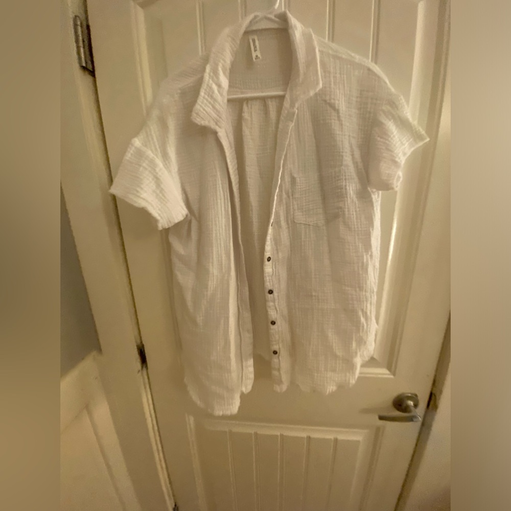 women’s button blouse
